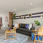 20 Te Kanawa Haven